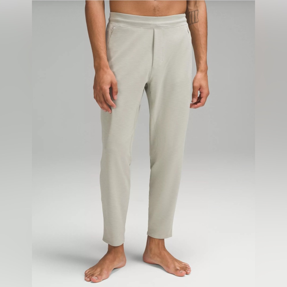 Lululemon Men’s Balance Pant, Size XL